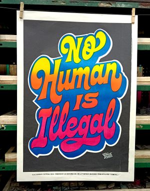 NO HUMAN IS ILLEGAL NEGRO 1/2